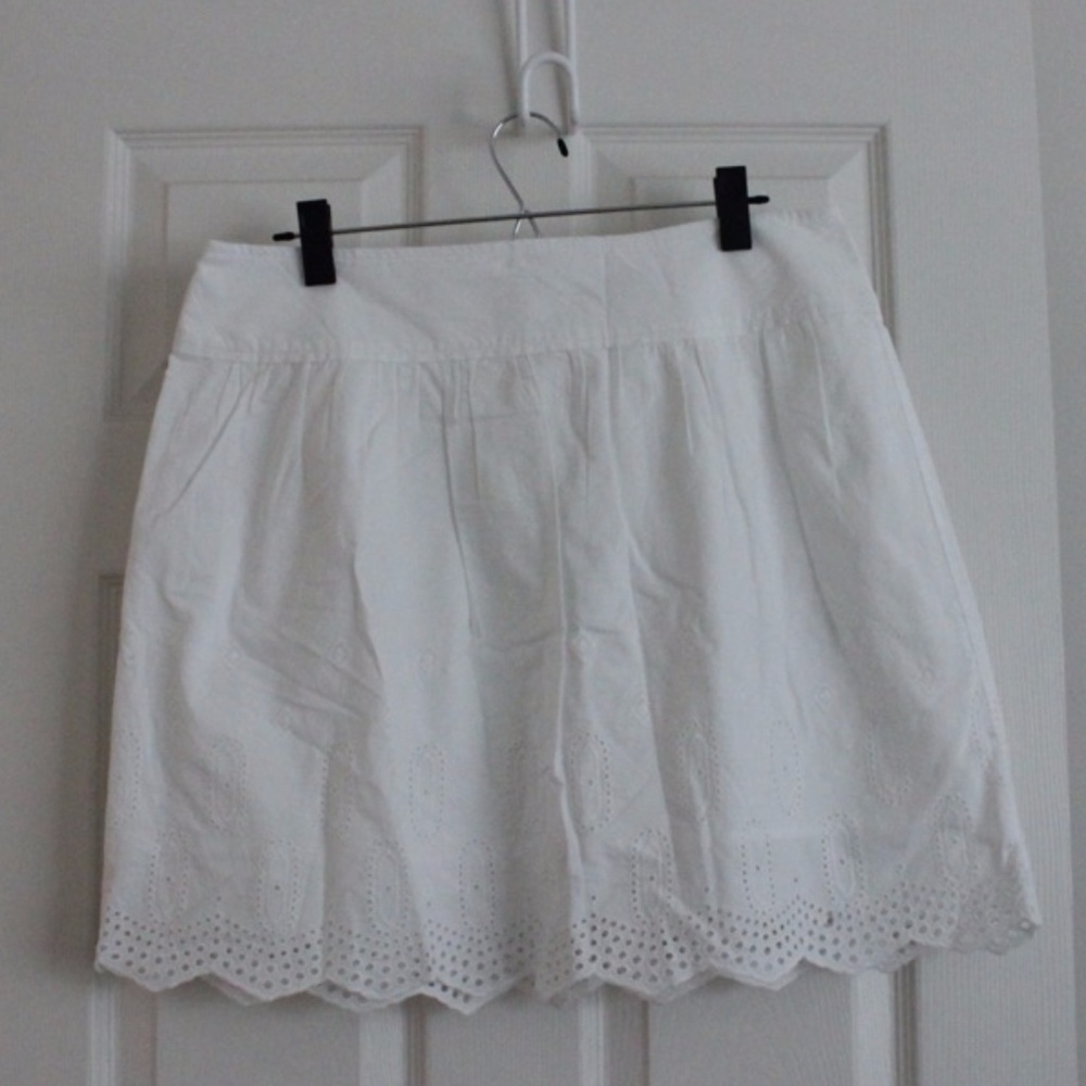 Loft White Embroidered Cotton Skirt
